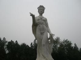 Wangcheng Park Statue